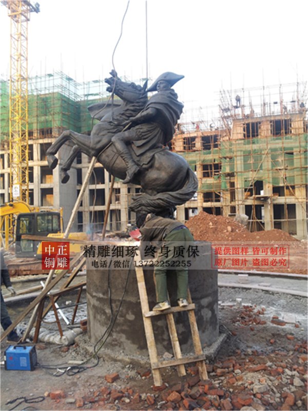 拿破侖雕塑圖片
