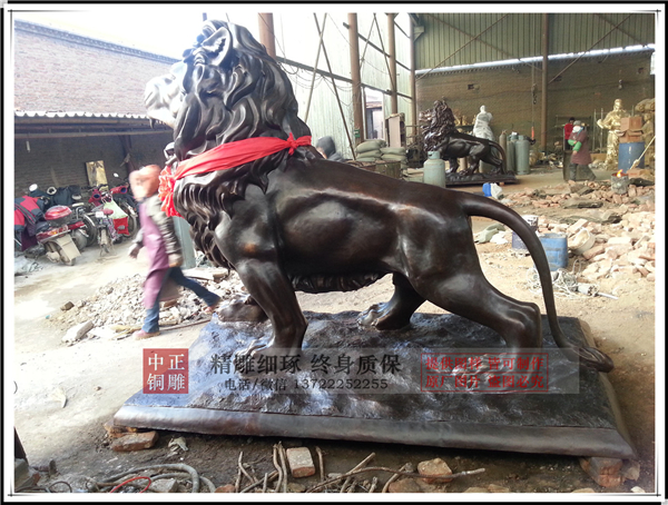 2米銅獅子價(jià)格.jpg 2米銅獅子價(jià)格.jpg