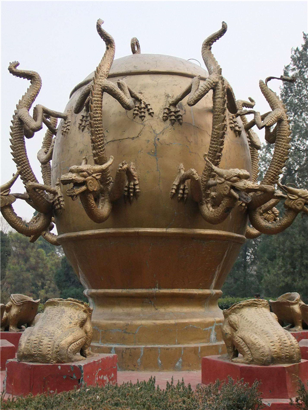 地動儀雕塑圖片