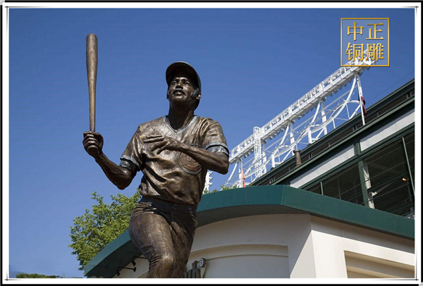 棒球銅雕塑.jpg 棒球銅雕塑.jpg