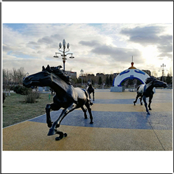 廣場(chǎng)銅馬雕塑