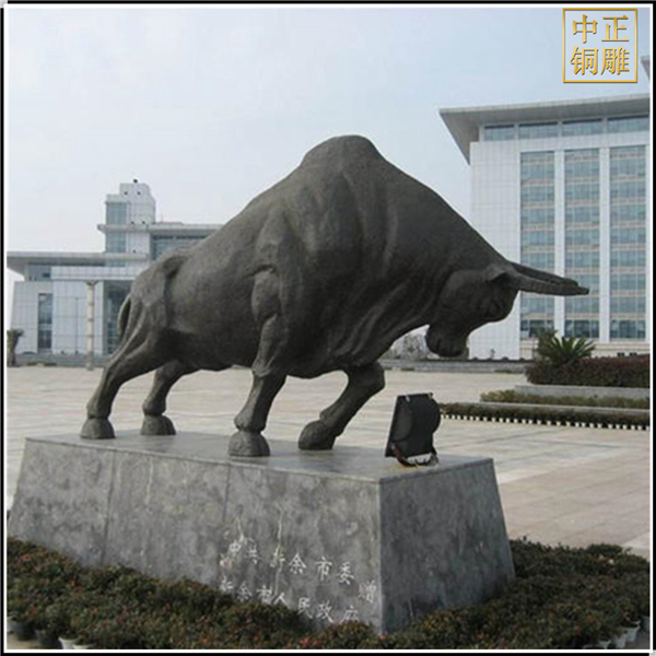 2米銅雕牛鑄造廠家