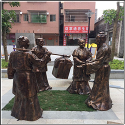 古代人物聊天銅雕塑
