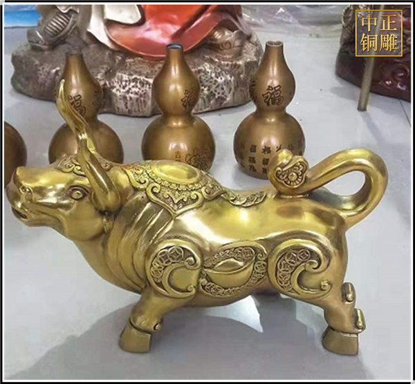 銅牛雕塑擺件