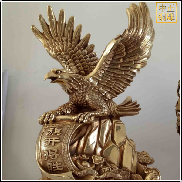 旗開(kāi)得勝銅鷹