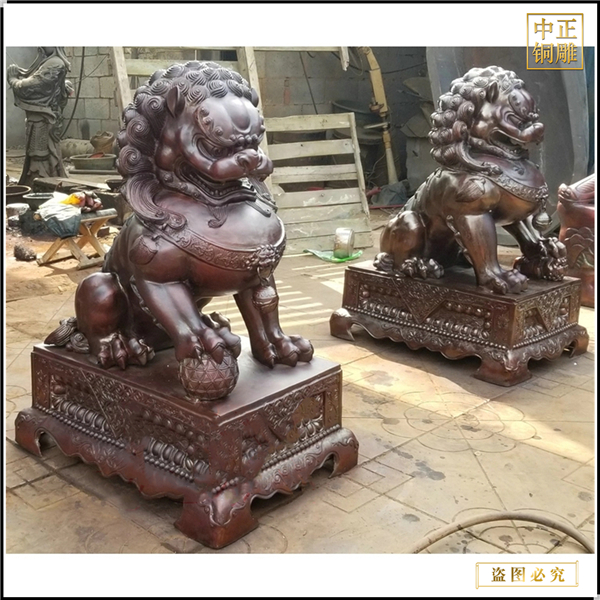 故宮爬獅動物雕塑