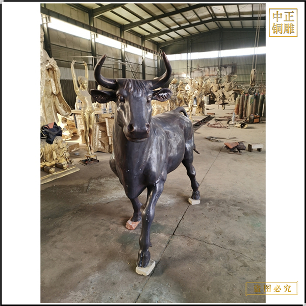 銅牛雕塑現貨供應