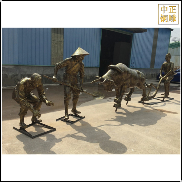 種地人物雕塑鑄造.jpg 種地人物雕塑鑄造.jpg